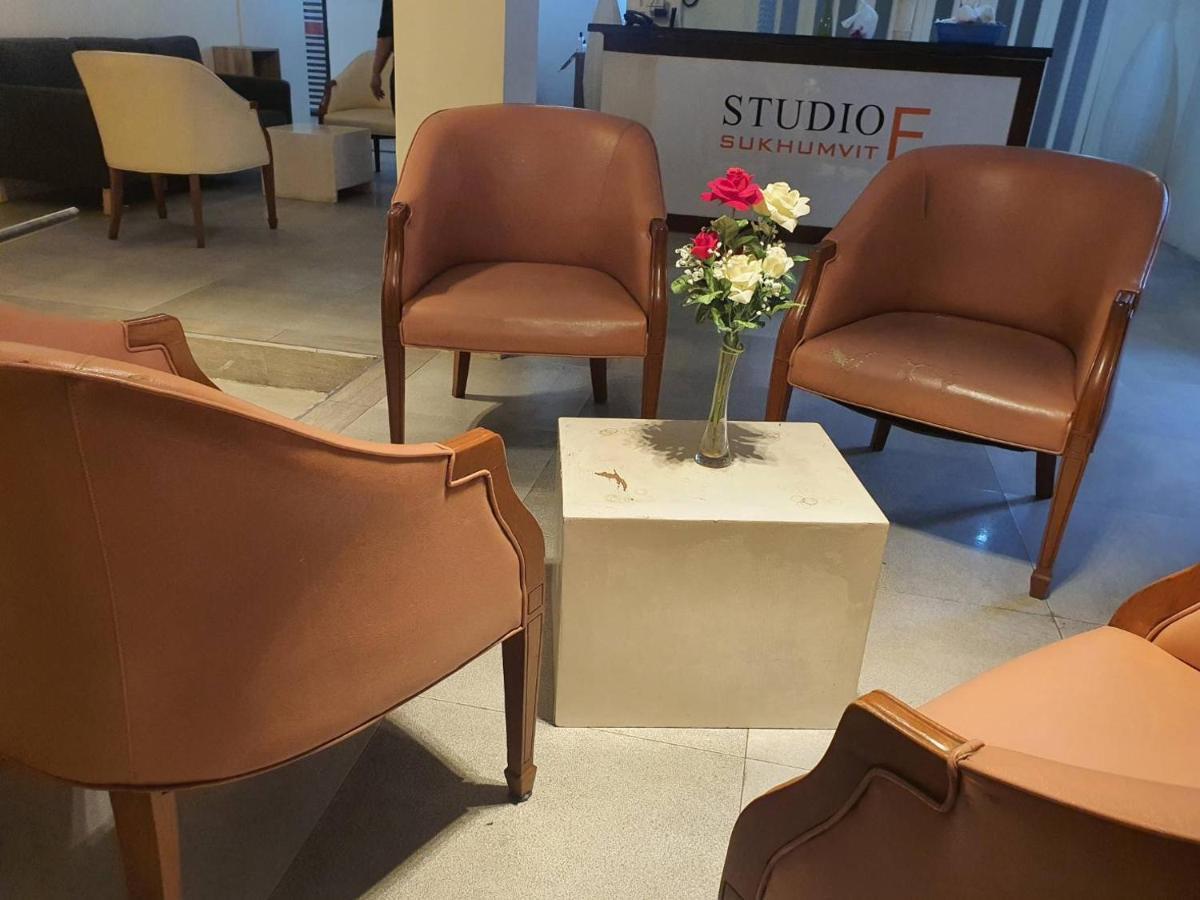 Studio F Sukhumvit 曼谷 外观 照片